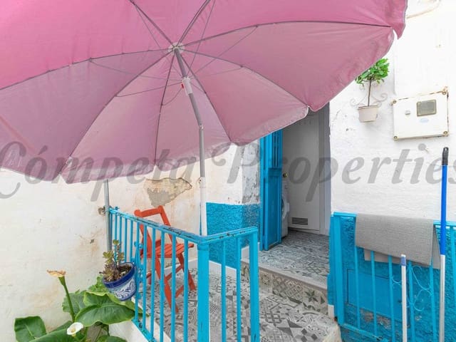 Image No.5-1 Bed Townhouse for sale