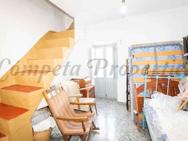 Image No.15-4 Bed Townhouse for sale