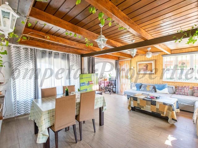 Image No.4-4 Bed Villa for sale