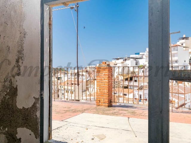 Image No.19-Maison de ville de 18 chambres à vendre à Algarrobo