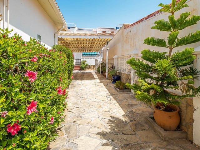 Image No.16-2 Bed Townhouse for sale