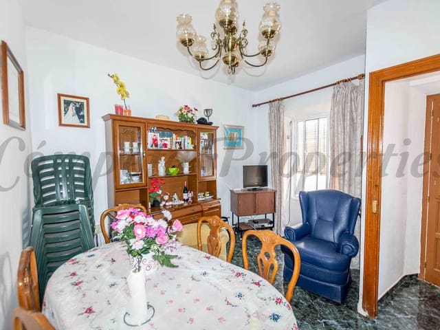 Image No.2-3 Bed Townhouse for sale