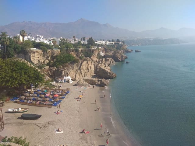 Image No.21-3 Bed Townhouse for sale