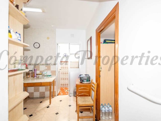 Image No.7-3 Bed Townhouse for sale