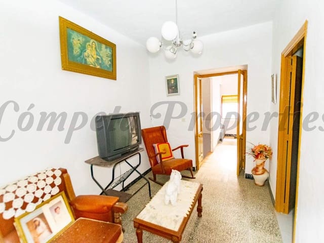 Image No.12-5 Bed Townhouse for sale