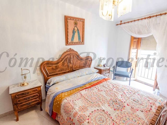 Image No.9-Maison de ville de 4 chambres à vendre à Cómpeta