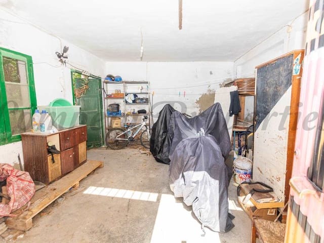 Image No.3-6 Bed Townhouse for sale