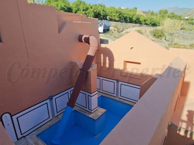 Image No.35-Villa de 4 chambres à vendre à Nerja