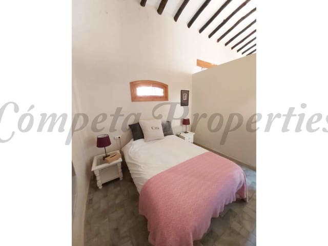 Image No.40-Villa de 4 chambres à vendre à Nerja