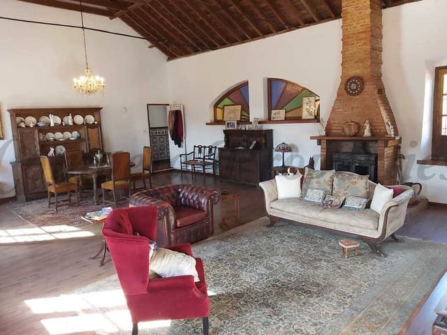 Image No.46-Villa de 4 chambres à vendre à Nerja