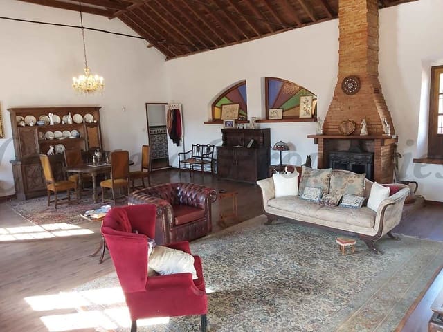 Image No.47-Villa de 4 chambres à vendre à Nerja