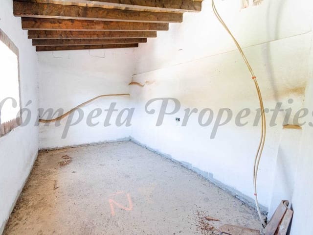 Image No.6-3 Bed Townhouse for sale