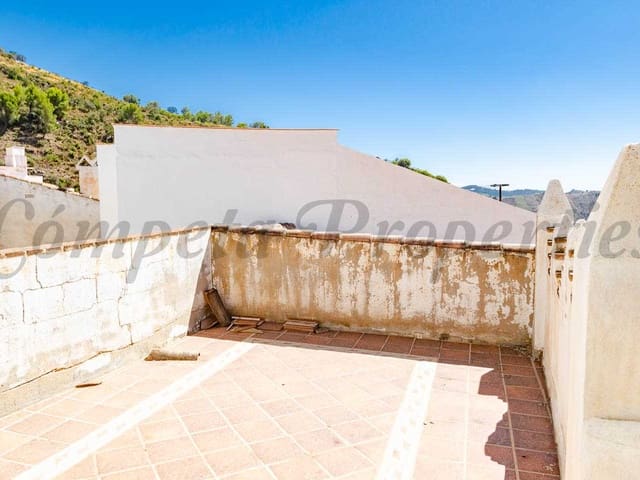 Image No.9-3 Bed Townhouse for sale