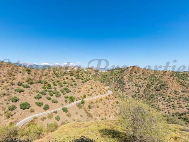 Image No.5-Finca de 4 chambres à vendre à Malaga