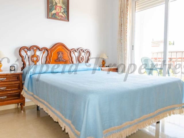 Image No.10-Maison de ville de 3 chambres à vendre à Cómpeta