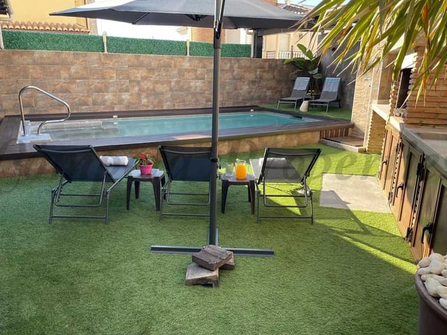 Image No.13-5 Bed Townhouse for sale