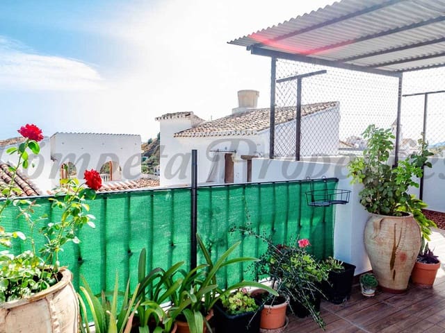 Image No.10-3 Bed Townhouse for sale