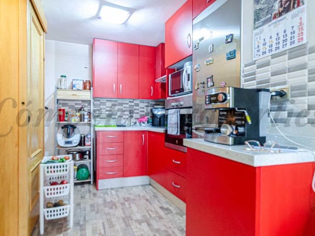 Image No.2-3 Bed Townhouse for sale