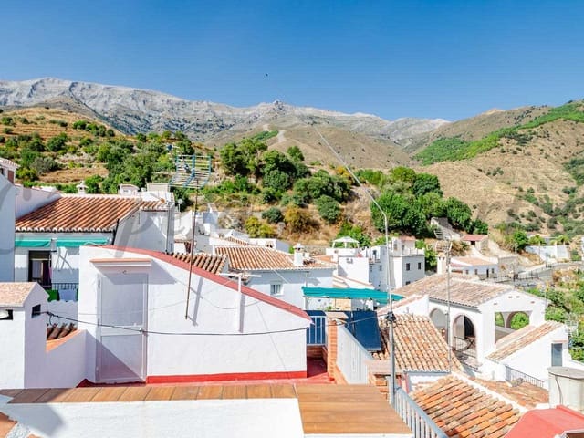 Image No.9-3 Bed Townhouse for sale