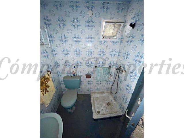 Image No.8-5 Bed Townhouse for sale