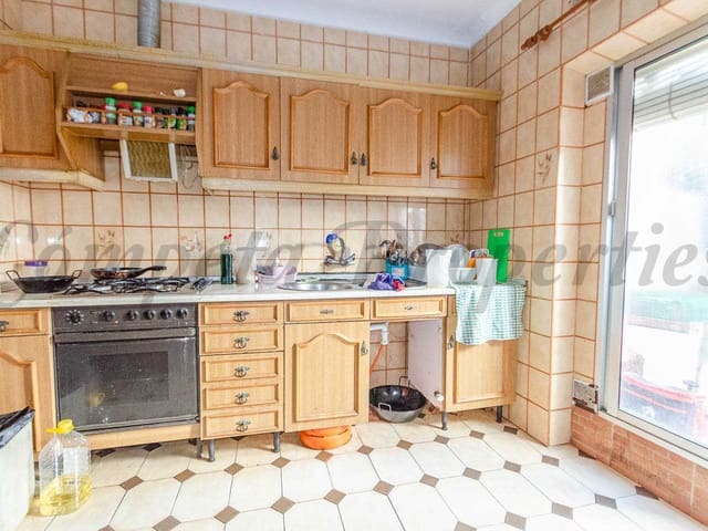 Image No.6-4 Bed Apartment for sale