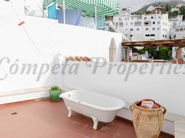 Image No.3-4 Bed Townhouse for sale