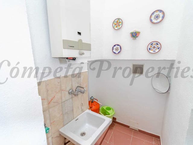 Image No.9-4 Bed Townhouse for sale