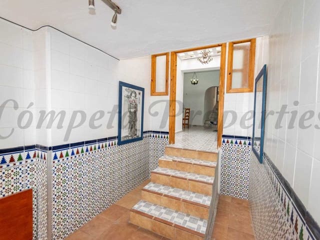 Image No.5-3 Bed Townhouse for sale