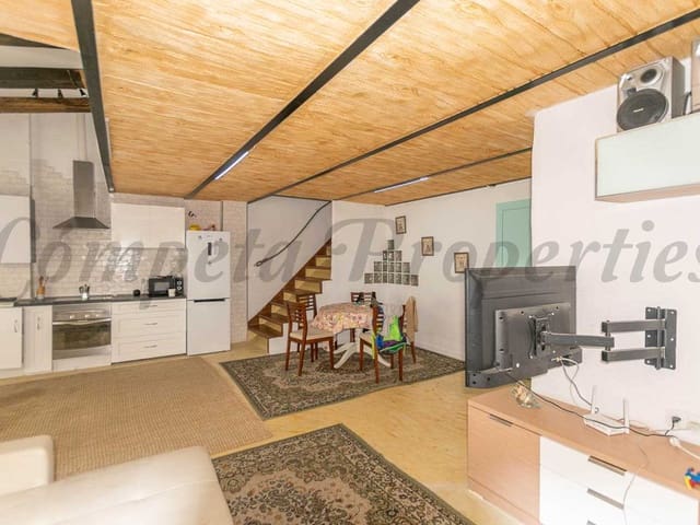 Image No.7-4 Bed Townhouse for sale