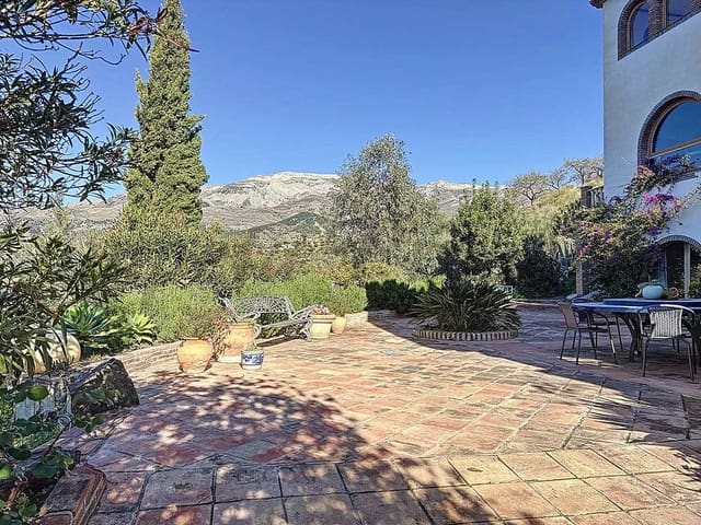 Image No.30-Propriété de 8 chambres à vendre à Sedella