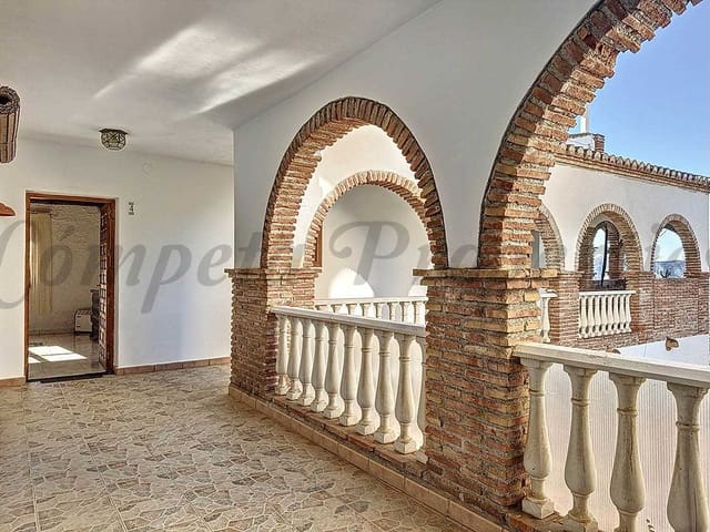 Image No.7-Propriété de 8 chambres à vendre à Sedella