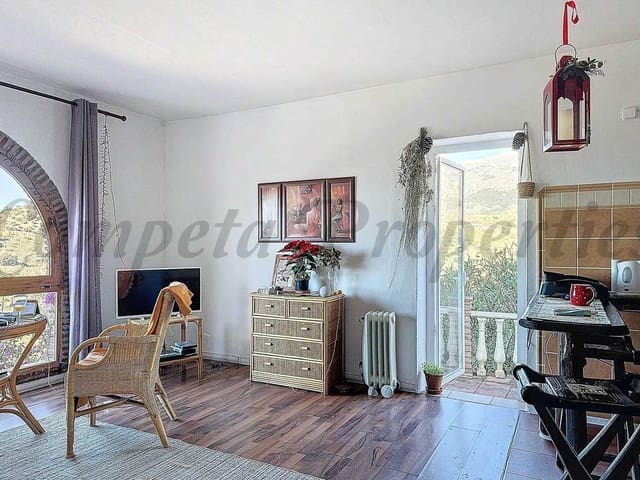 Image No.8-Propriété de 8 chambres à vendre à Sedella