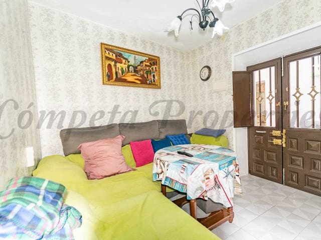 Image No.7-4 Bed Townhouse for sale