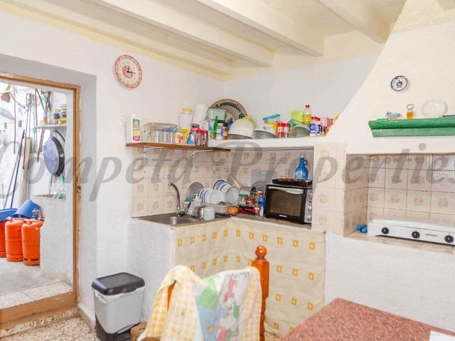 Image No.4-4 Bed Townhouse for sale