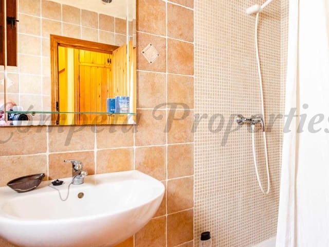 Image No.8-3 Bed Townhouse for sale