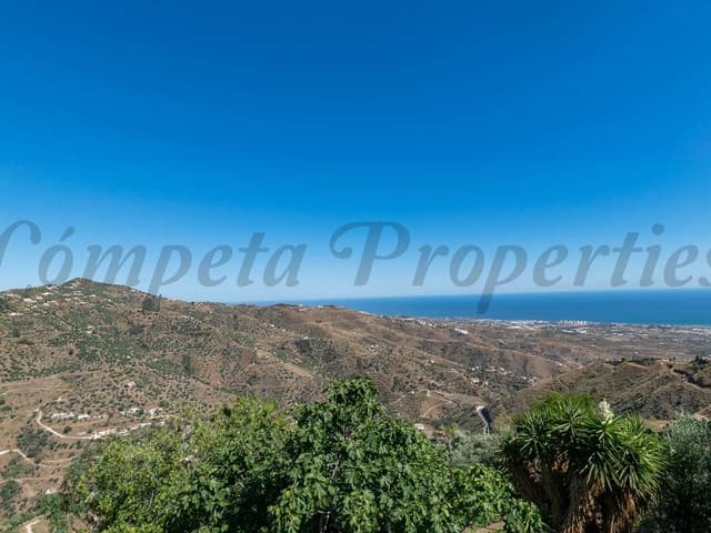 Image No.2-4 Bed Villa for sale