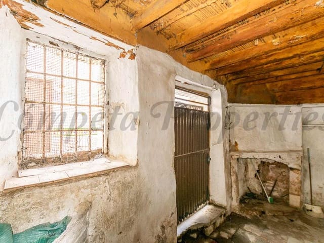 Image No.3-1 Bed Townhouse for sale