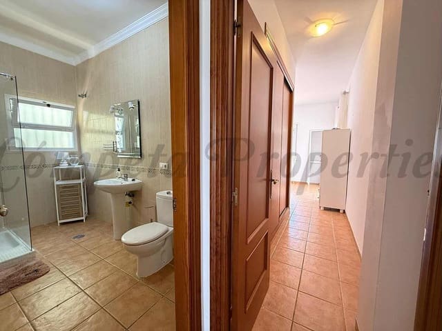 Image No.11-4 Bed Villa for sale