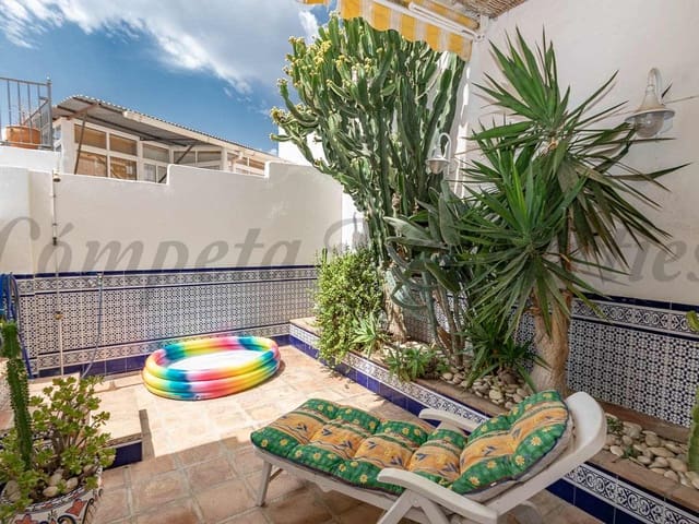 Image No.14-4 Bed Townhouse for sale