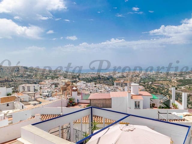 Image No.20-4 Bed Townhouse for sale