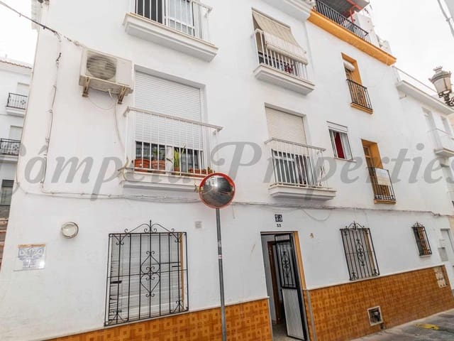 Image No.2-2 Bed Townhouse for sale