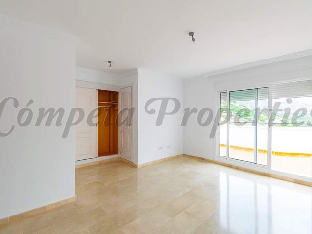 Image No.10-1 Bed Apartment for sale