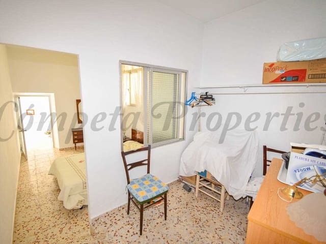 Image No.7-3 Bed Townhouse for sale