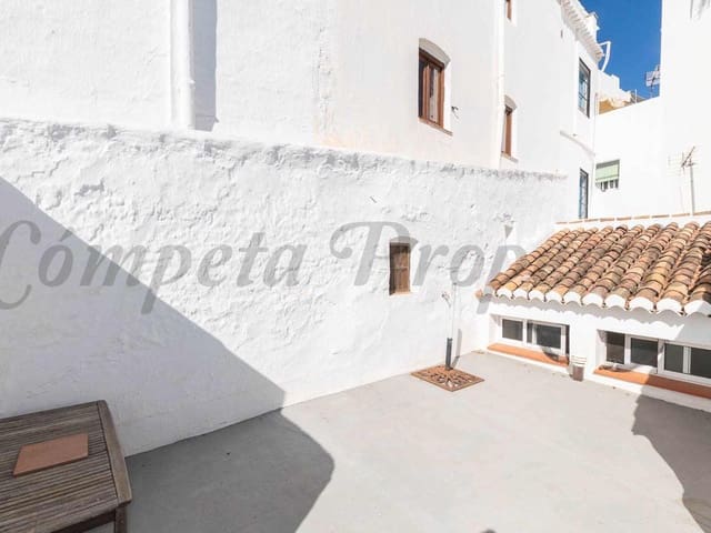 Image No.3-4 Bed Townhouse for sale