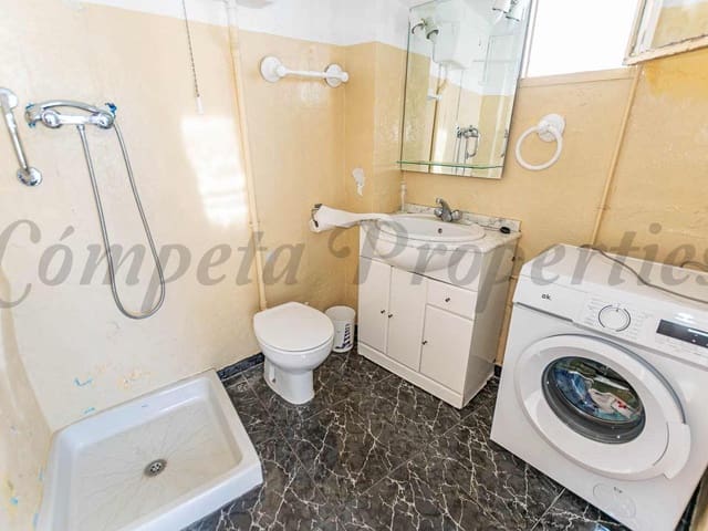 Image No.15-3 Bed Townhouse for sale