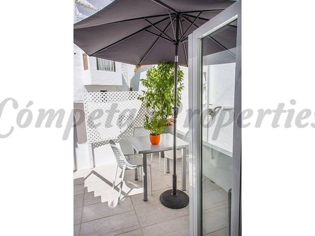 Image No.5-Propriété de 5 chambres à vendre à Cómpeta