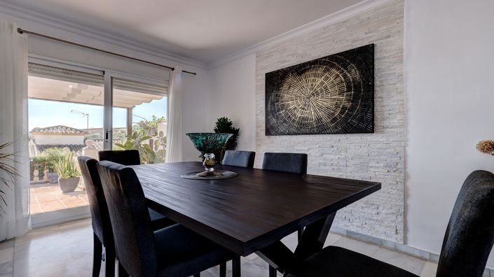 Image No.7-3 Bed Townhouse for sale