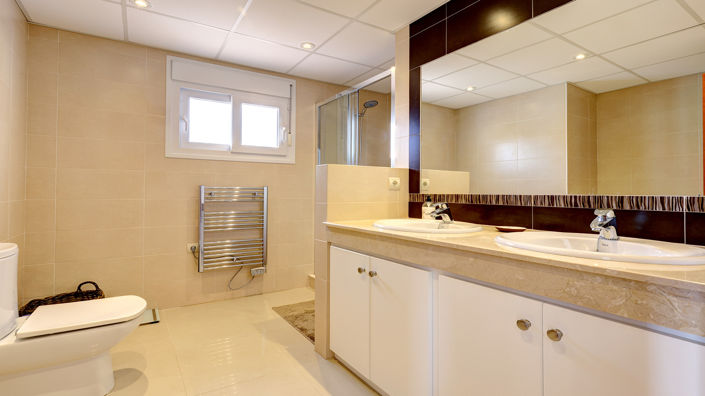 Image No.17-4 Bed Villa for sale