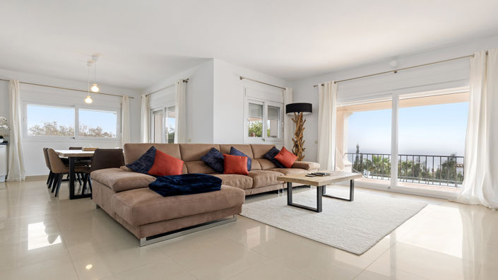 Image No.3-4 Bed Villa for sale