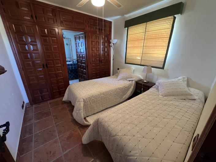 Image No.16-4 Bed House/Villa for sale